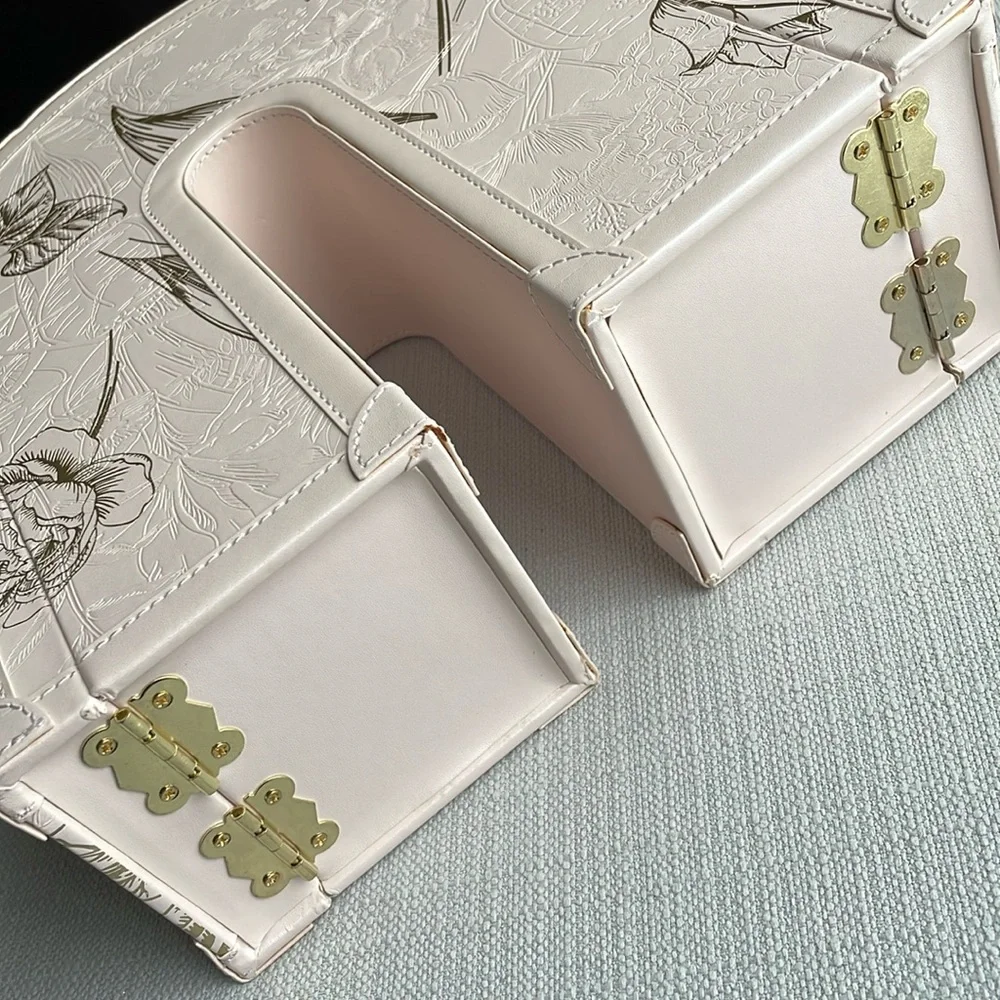 Lady M limited edition Elegant Jewelry Organizer